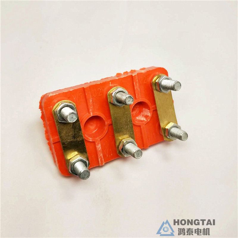 YVFE2-355L-4电机接线板